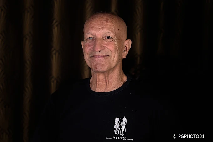 Photo de couverture de Michel Ginoulhac, Massothérapeute, douleur du dos, alignement postural, fasciathérapie